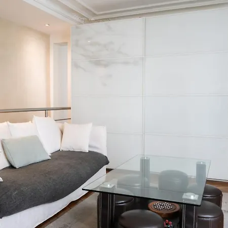 Duplex With Terrace In The Heart Of *