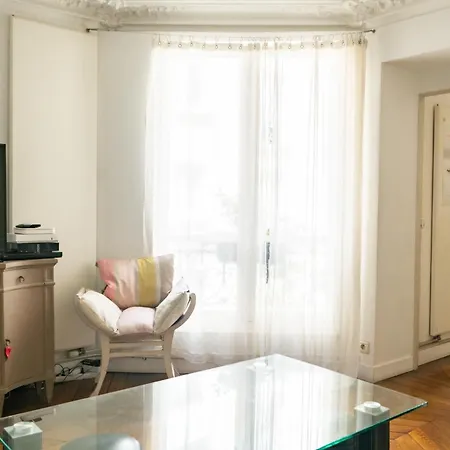 Duplex With Terrace In The Heart Of